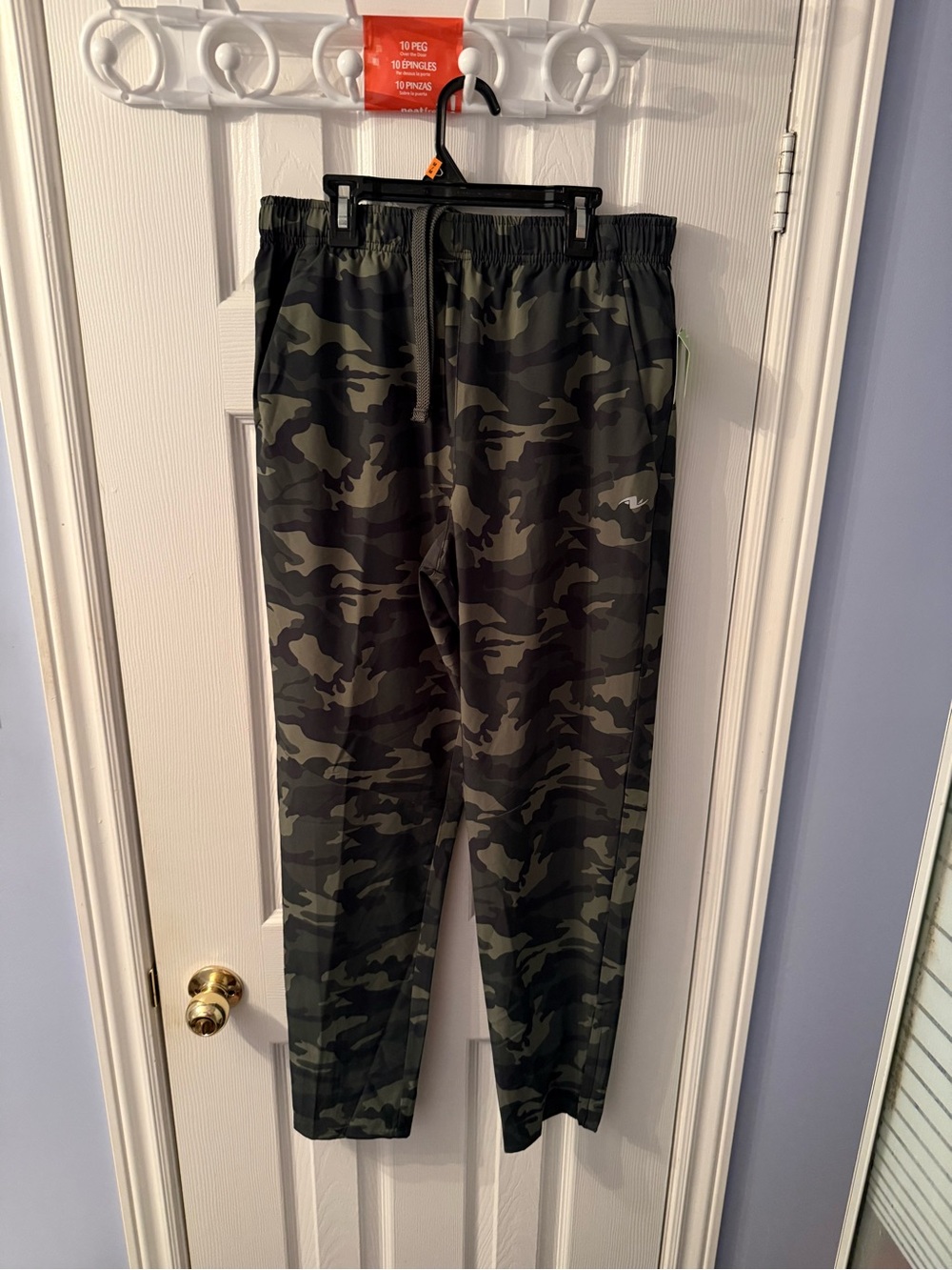 Athletic Works Men's Olive Camo Joggers
